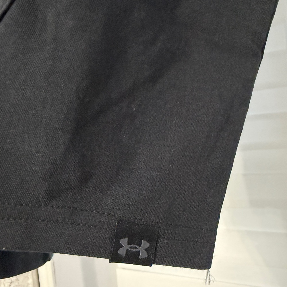 Under Armour Sleeveless Hoodie - Picture 4 of 8